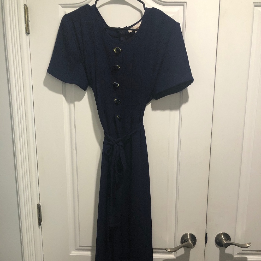 Vintage / Retro Unique 1970’s Nancy G Large Navy with satin roses